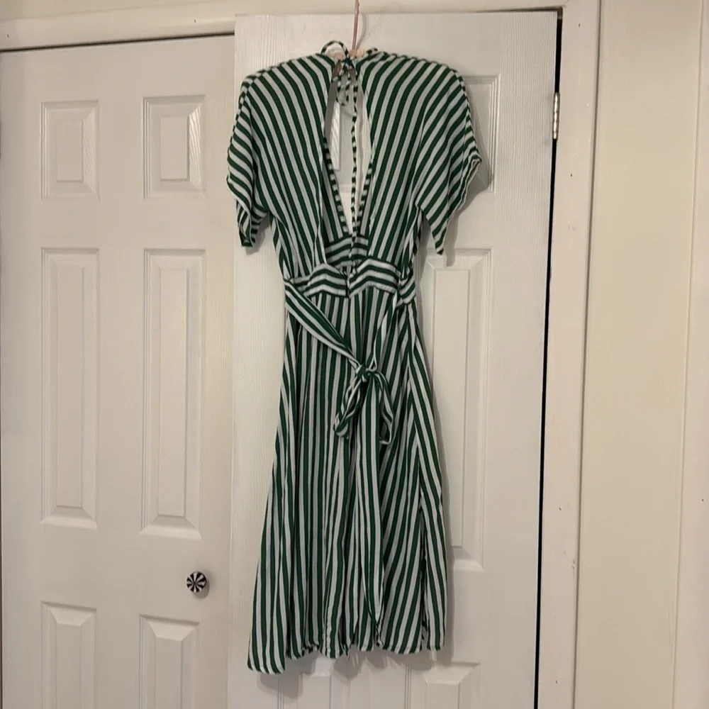 💚 FAITHFUL THE BRAND MILAN DRESS green stripe size 4 💚 - Picture 5 of 8